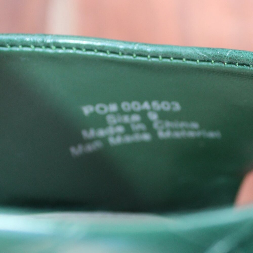 Journee Collection Emerald Green Croc-Embossed Wedges US 9 - Picture 9 of 9